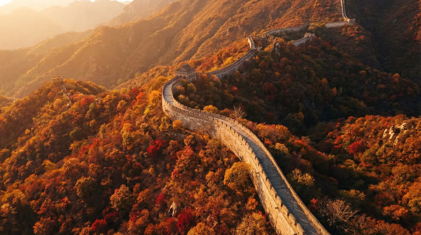 香山圣全集 秋日长城航拍全景